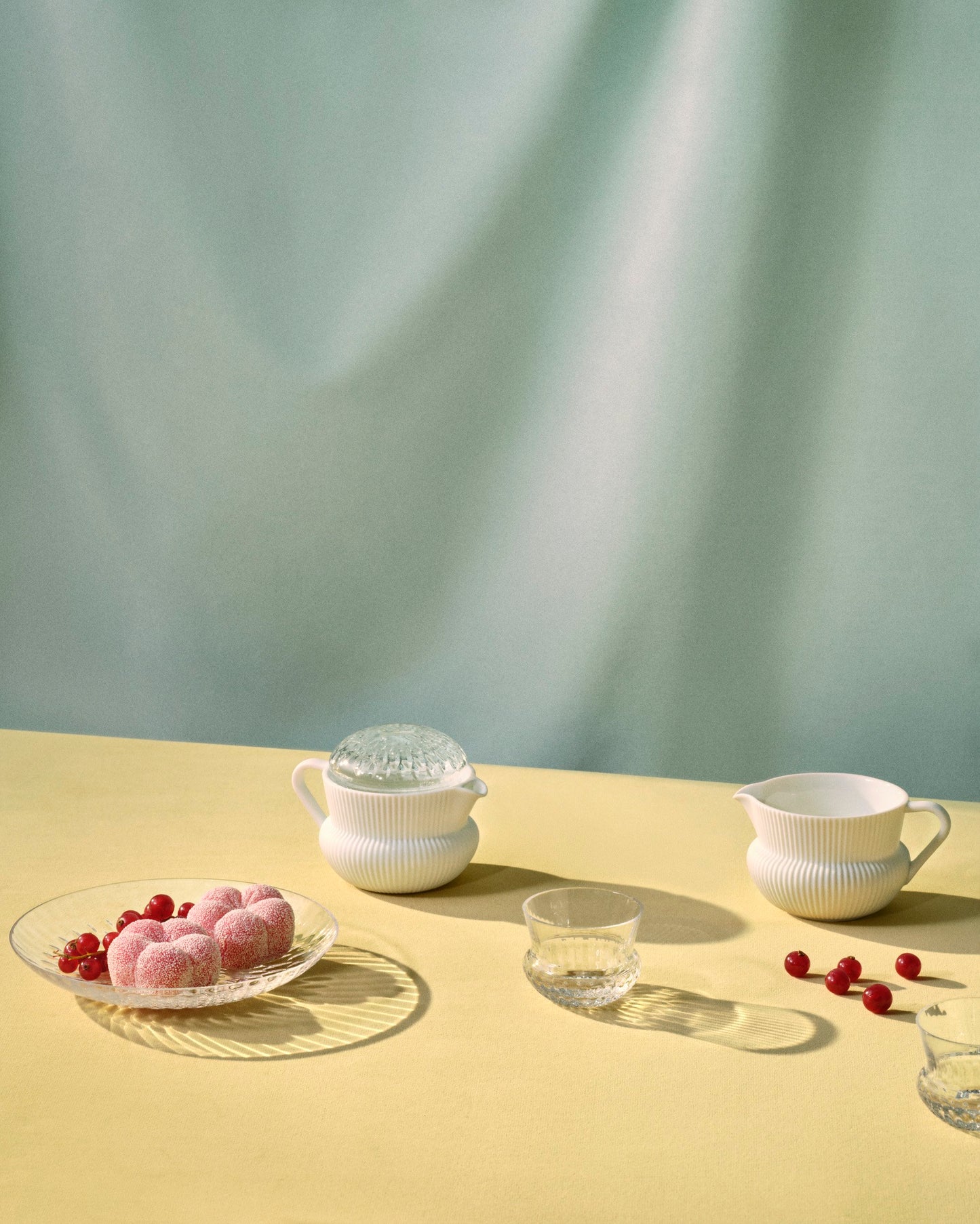 Apollo charming tea service set