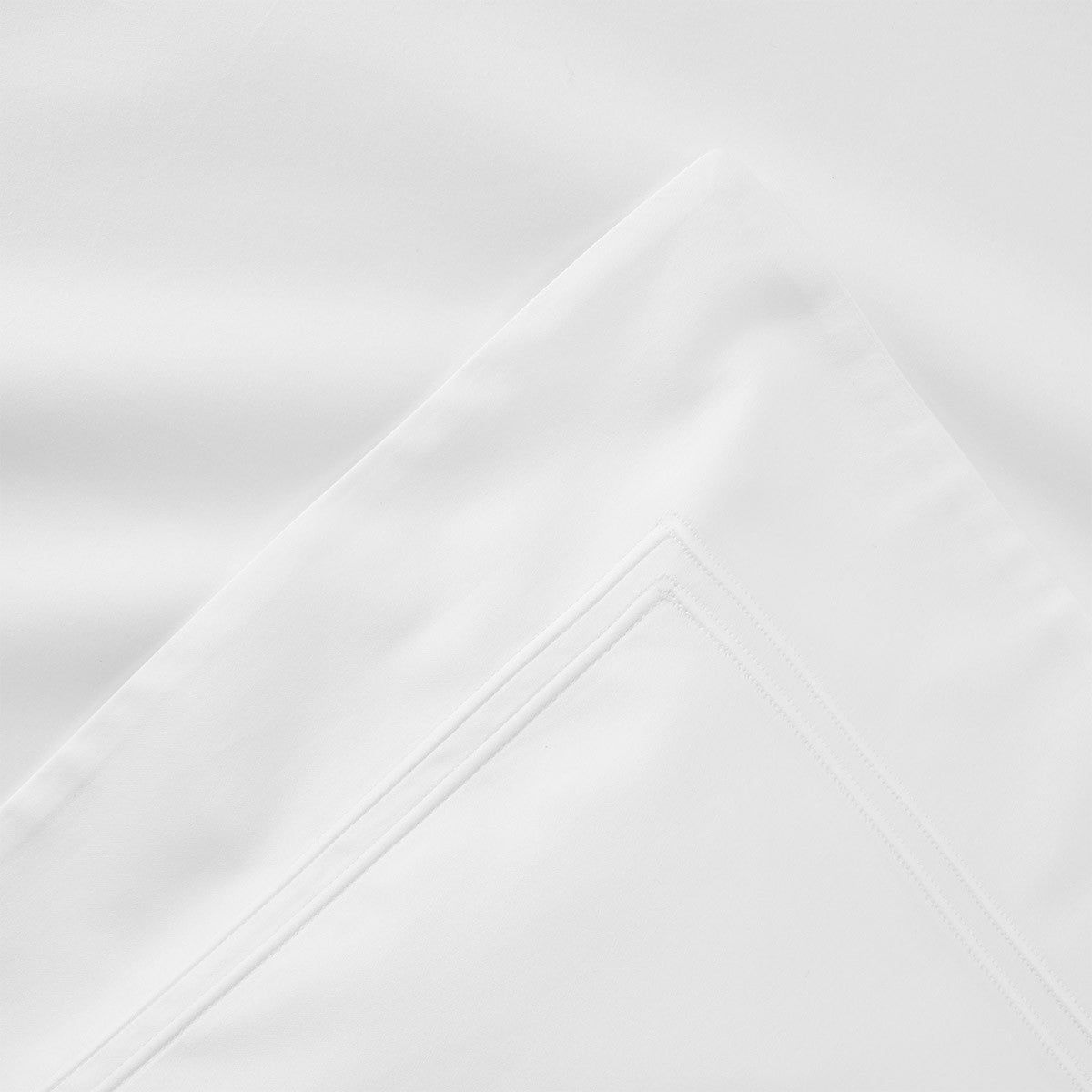Triomphe Blanc Pillowcase