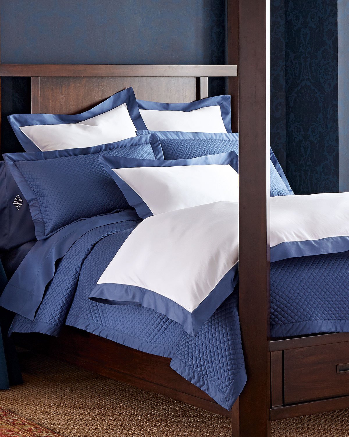 Cllangdo Navy Flat sheet 270/300