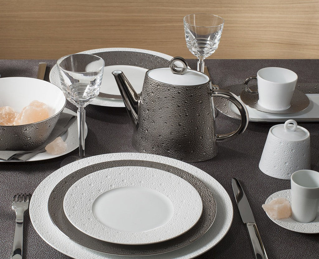Ecume Platine Presentation Plate