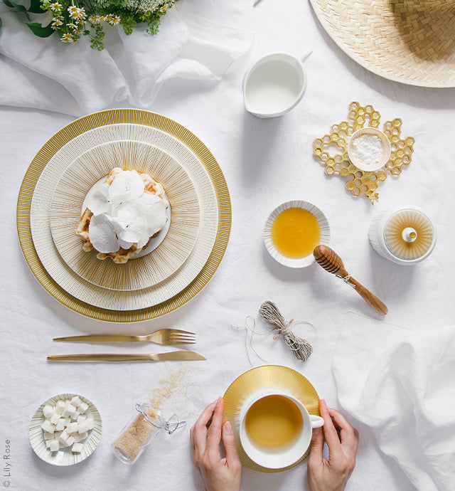 SOL AD CUP & SAUCER,