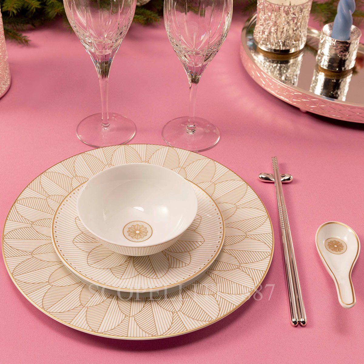 Malmaison gold Imperiale soup cereal bowl