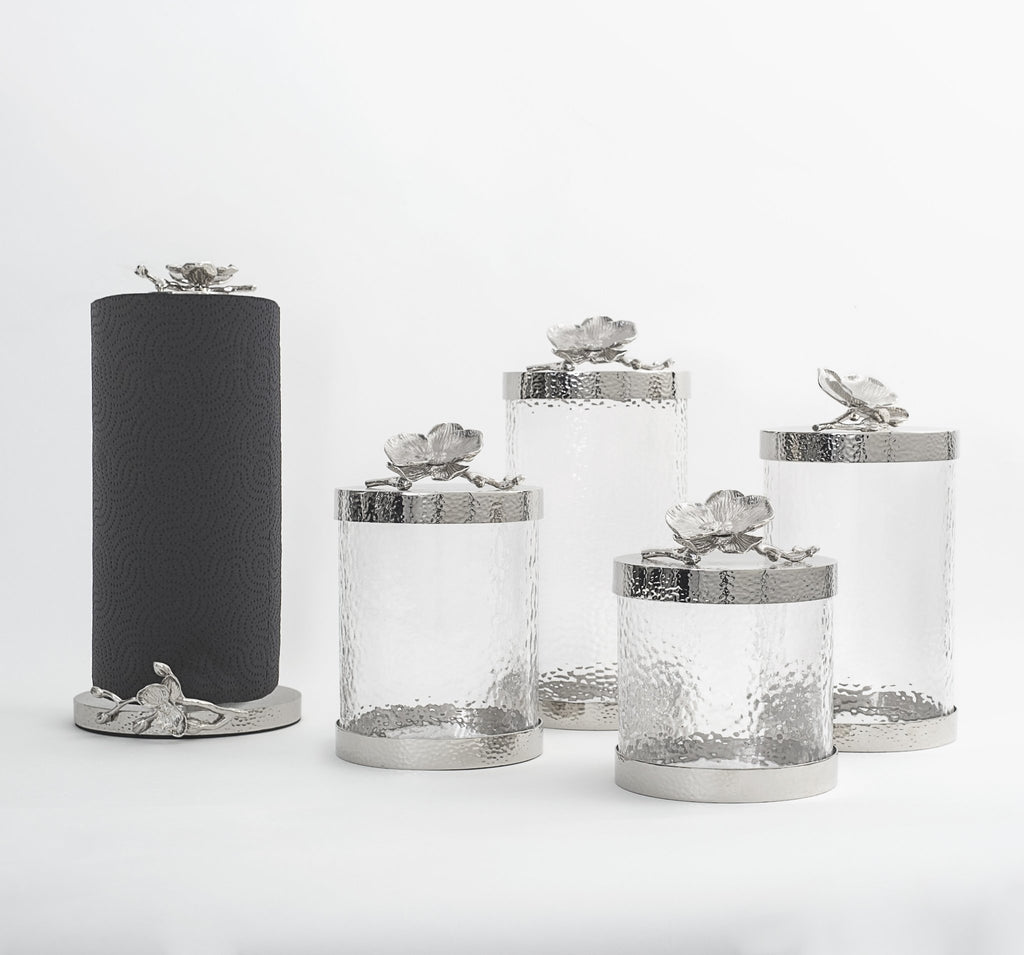 Paper towel holder