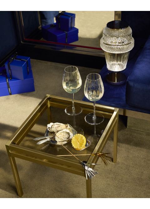 Twist wine glass