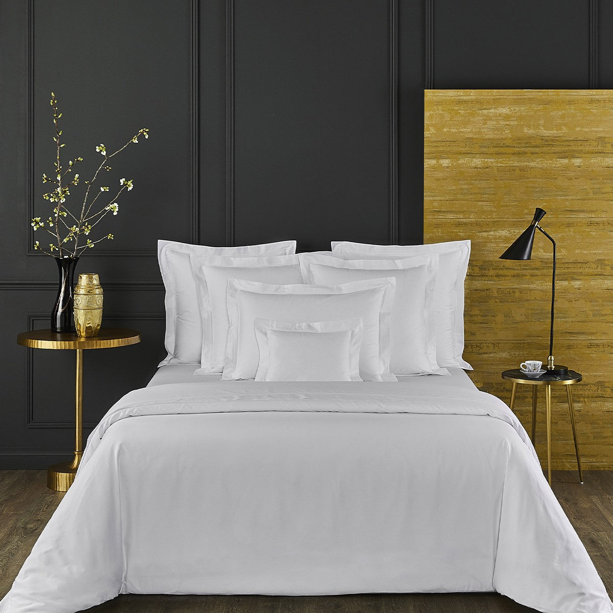 Triomphe Blanc Pillowcase