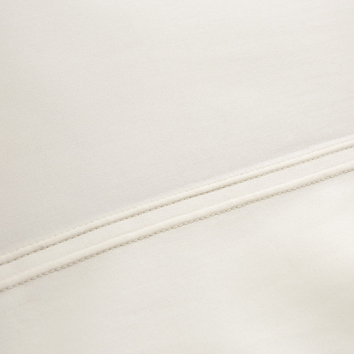 Triomphe Pillowcase Nacre