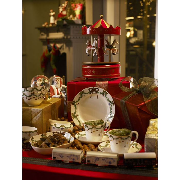 Star Fluted Christmas Jug