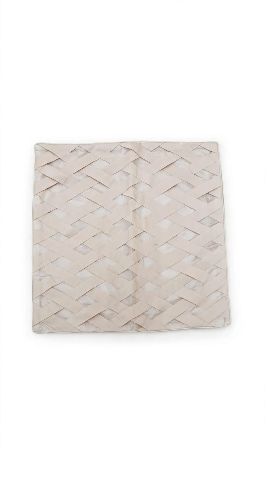 Miroir Nude Cushion Cover