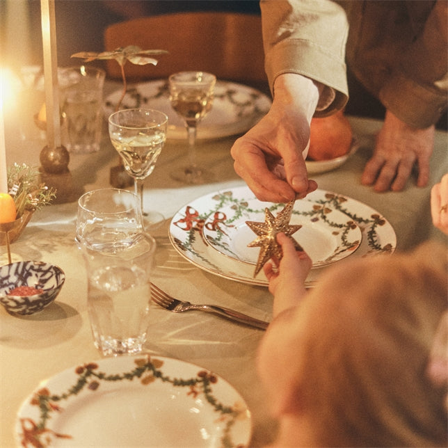 Star Fluted Christmas Plate