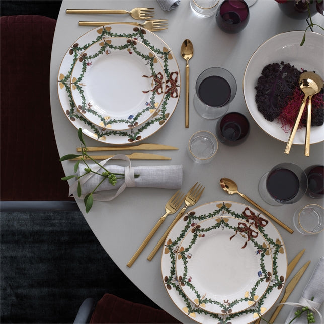 Star Fluted Christmas Dessert Plate