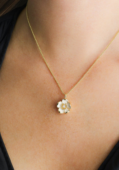 Վայրի ծաղիկներով էմալապատ կախազարդ վզնոց