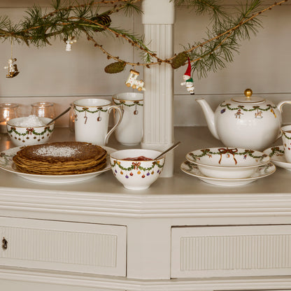 Star Fluted Christmas Dish