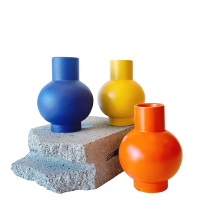 Strøm մեծ ծաղկաման