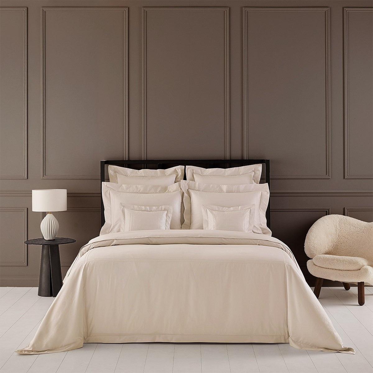 Adagio Ivoire Quilted bedspre