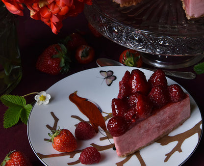 Aux սուրճի բաժակ և ափսե