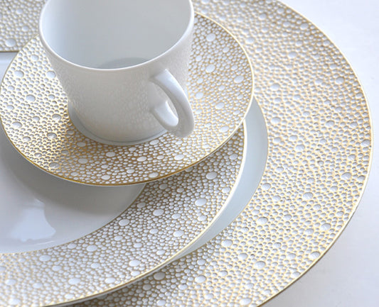 Էկումե Մորդորե սուրճի բաժակ և ափսե