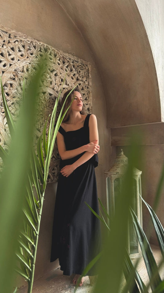 ADANA SET IN BLACK
