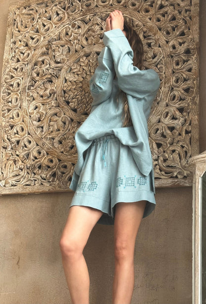 VAN SET IN LIGHT BLUE