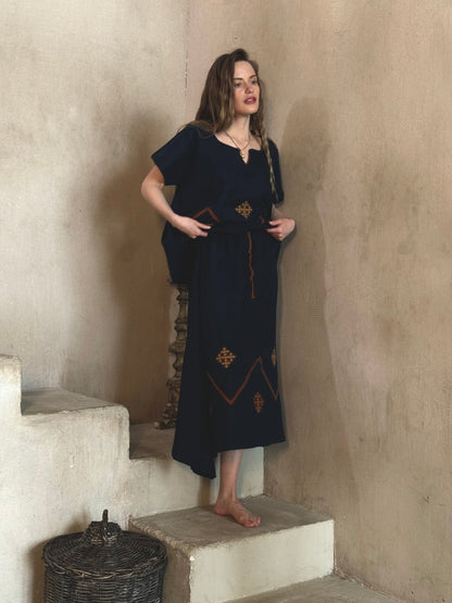 SANAHIN SET IN DARK BLUE