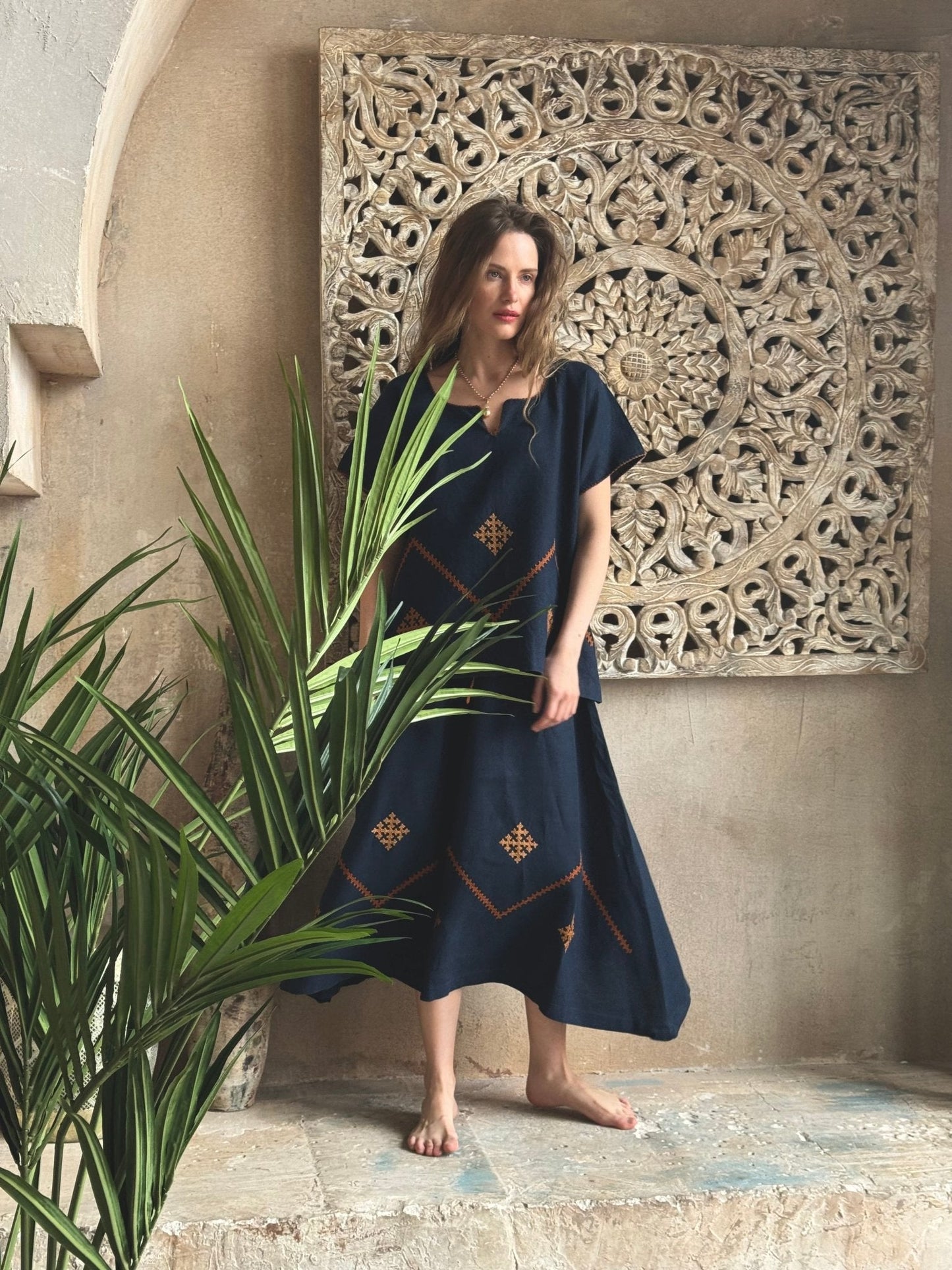 SANAHIN SET IN DARK BLUE