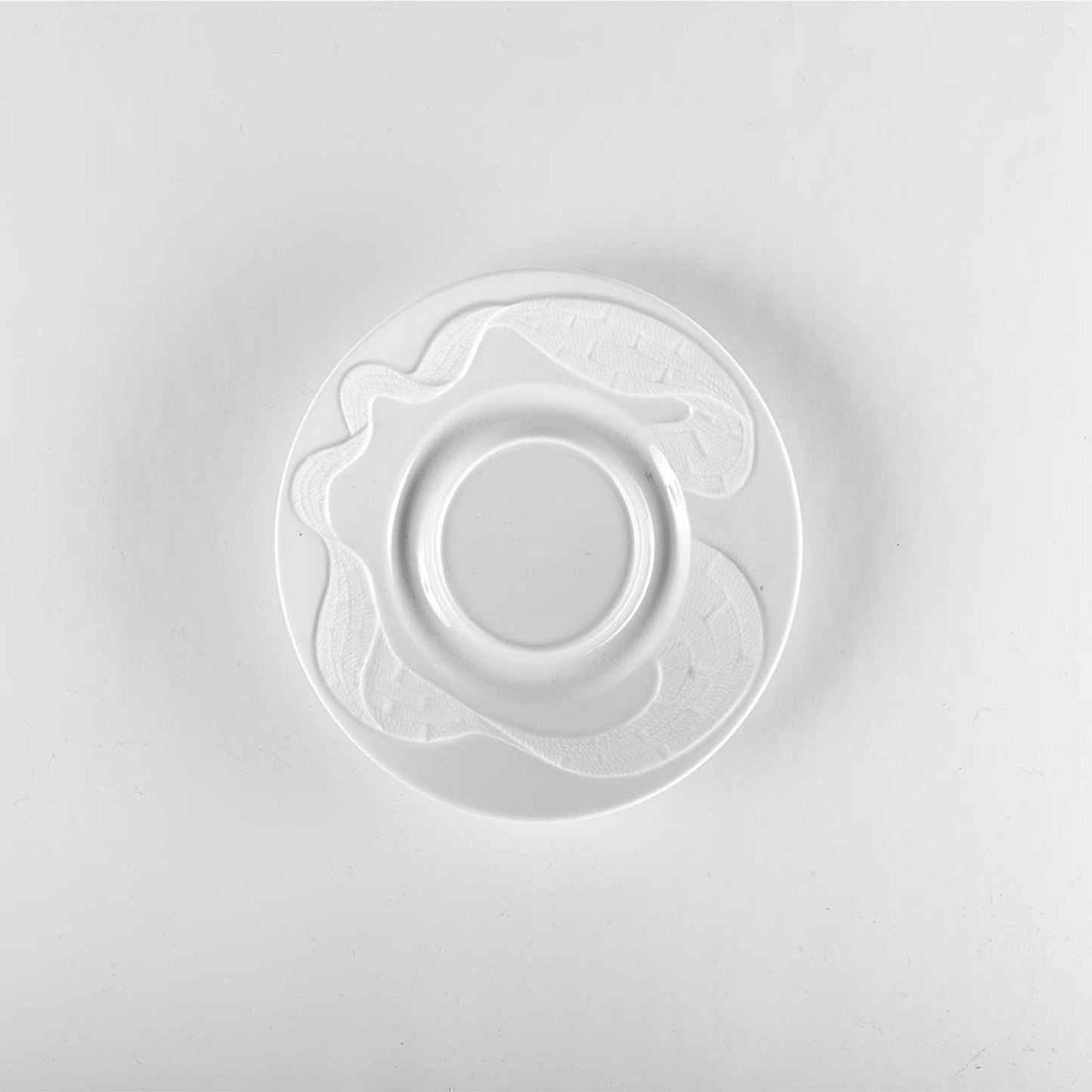 Tendresse Blanc Set Of 2 Tea Cup And Saucer