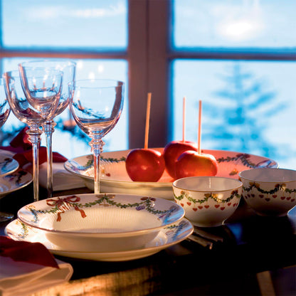 Star Fluted Christmas Dish