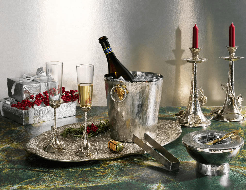 Set of 2 candleholders