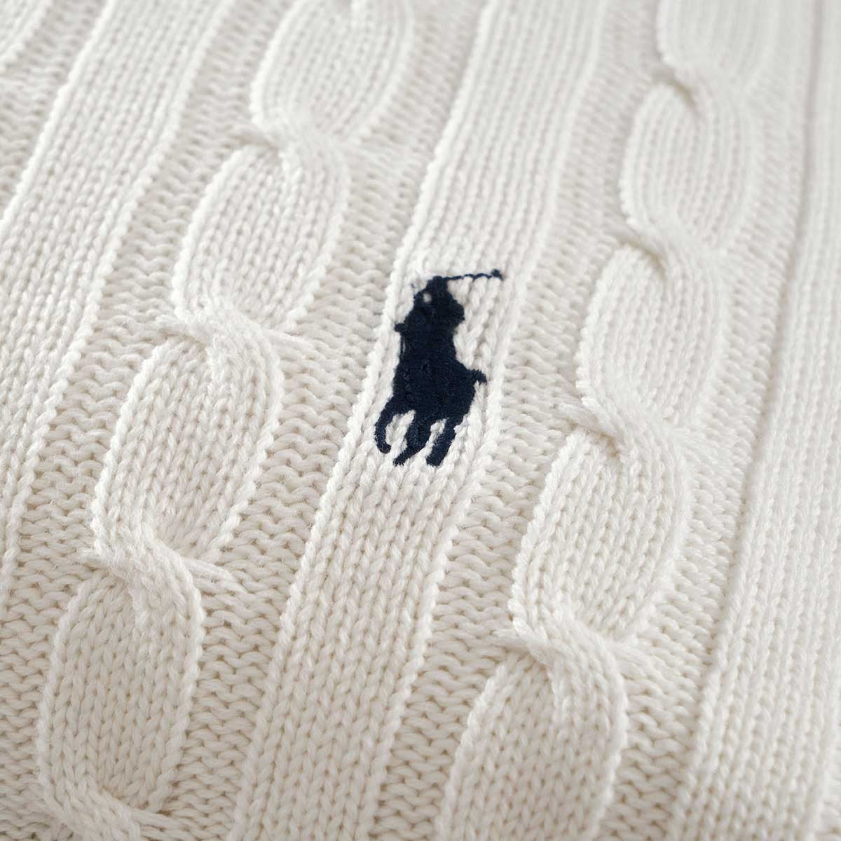 Cable Off Whit Throw